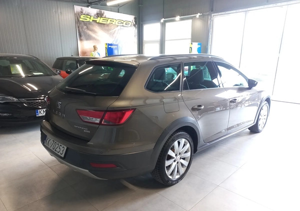 Seat Leon cena 64700 przebieg: 95765, rok produkcji 2015 z Włoszczowa małe 742